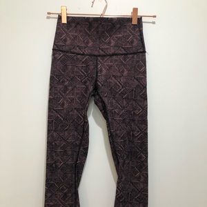 Lululemon Wunderunder Printed Cropped Leggings